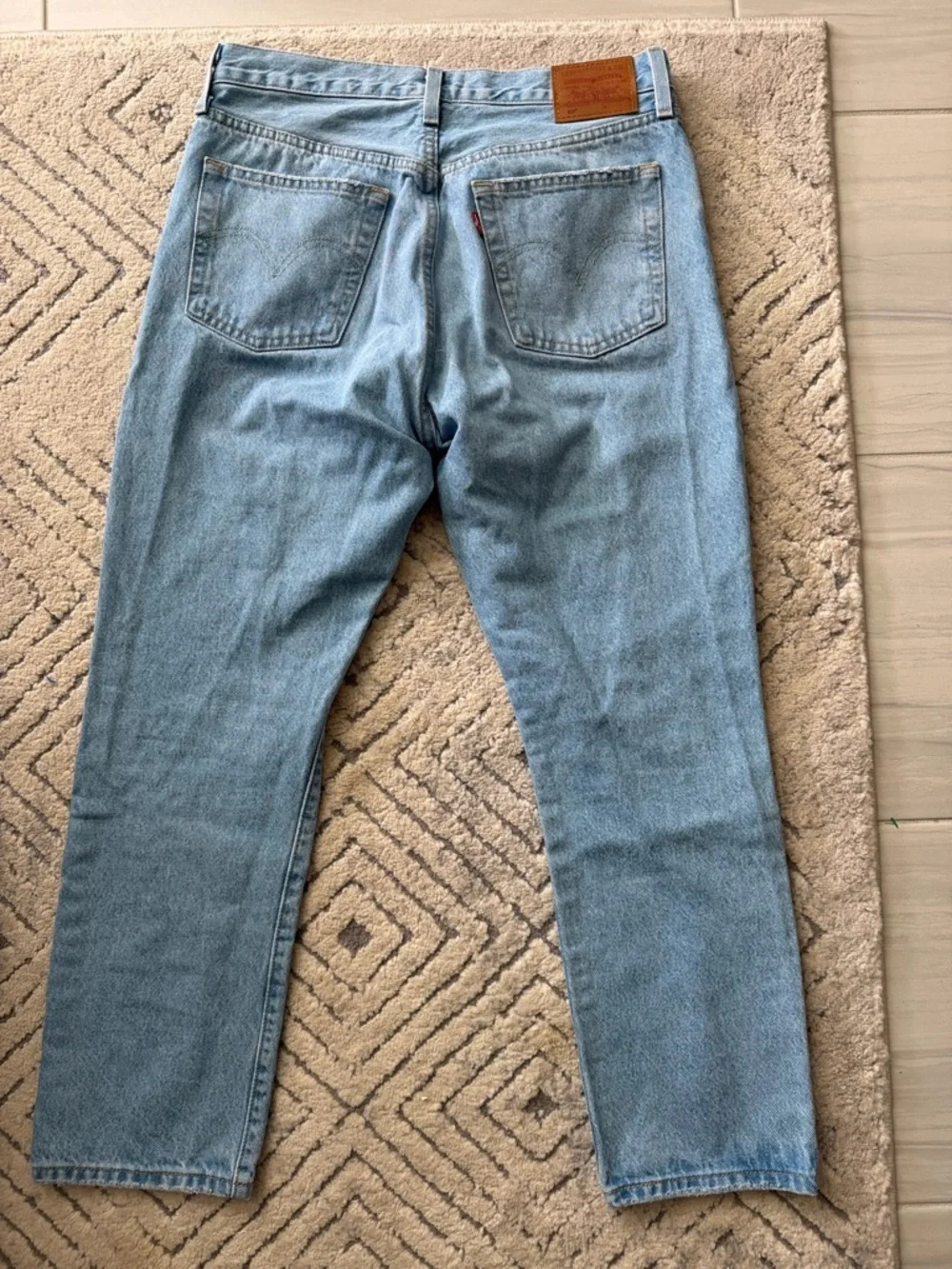 Levi's 501® premium cropped jeans